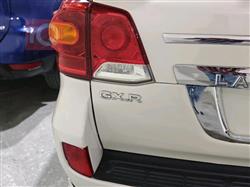 تۆیۆتا لاند کروزەر